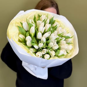 Букет «51 белый тюльпан»
