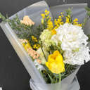 Букет «Вероника» из тюльпанов и эустом