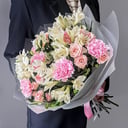 Букет "Улыбка Принцессы" из альстромерий и гвоздик