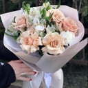 Композиция «Вдохновение» из альстромерий и ирисов