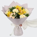 Букет «Ванильный закат» из роз и гипсофил