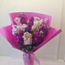 Букет «Малиновый закат» из экзотических цветов