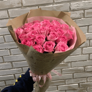 Букет «23 розовые розы»