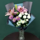 Букет «Фантазия 14» из хризантем и лилий