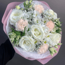 Букет «Зефир» из роз и гвоздик