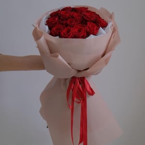 Букет «Алые розы»