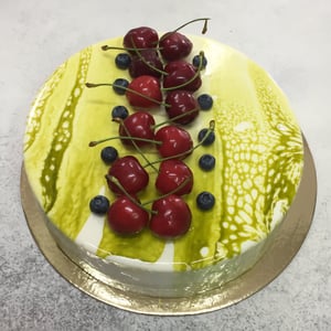 Торт с черешней