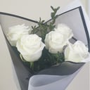 Букет «Белое и черное» из роз