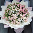 Букет «Симфония» из роз и гипсофил