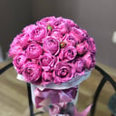 Пионовидные розы в коробке