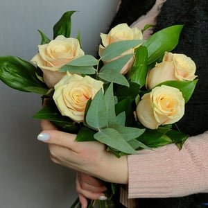 Букет «Кремовая роза»