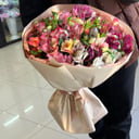 Букет из 15 альстромерий