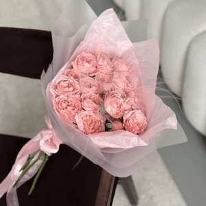 Букет «Пионовидные розы "Сердце весны"»