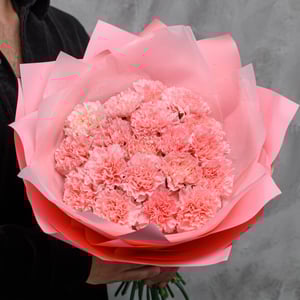 Розовый букет "Нежное признание" из гвоздик