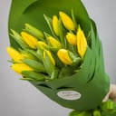 Букет 15 желтых тюльпанов