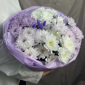 Букет "Лавандовая симфония" из хризантем