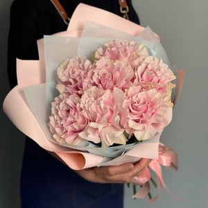 Букет из 7 нежно-розовых французских роз