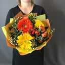 Букет «Оранжевое солнце» из роз и гербер