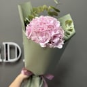 Букет с гортензией и эвкалиптов