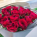 Букет комплимент Beetlejuice S из роз