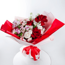 Букет «Алая романтика» из роз и гвоздик