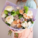 Букет «Элегия» из роз и гвоздик