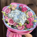 Подарочный набор «чупа чупс» из роз и эустом