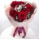 Букет «Иллюзии и Мечты» из роз и гипсофил