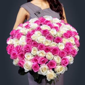 Букет «101 роза микс белые и розовывые Эквадор»