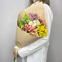 Букет из альстромерий