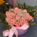 Шляпная коробка с цветами «Улыбка любимой» из роз