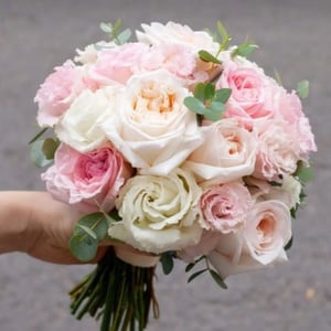 Букет невесты из роз 03