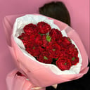 Букет «Красные пионовидные розы»