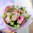 Букет «Наслаждение» из роз и эустом