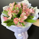 Букет из 7 веток альстромерии розовая