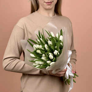 Букет «Белоснежный вальс» из тюльпанов