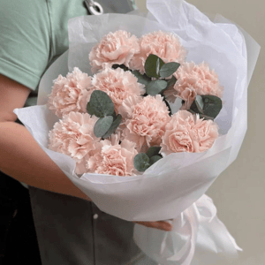 Букет с диантусами розовыми