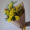 Ароматный букет из мимозы