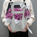 Коробка с цветами «Сумочка с гипсофилой»