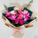 Букет «Шепот сердца» из роз и эустом