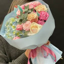 Букет «Голубая лагуна» из роз и гортензий