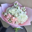 Букет «Сальвадор» из эустом и гортензий