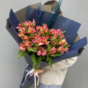 Букет «Праздничное настроение» из альстромерий