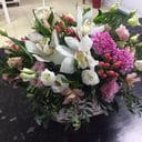 Корзина с цветами «Вдохновение» из эустом и альстромерий