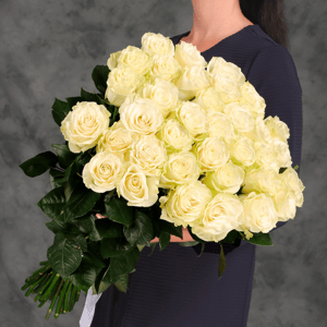 Букет из 45 белых эквадорских роз 60 см