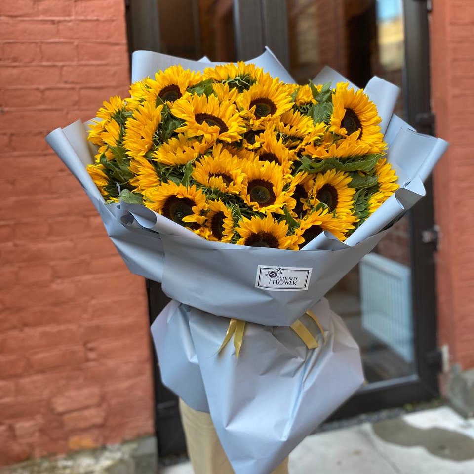 Букет «Киллиан Мерфи» из подсолнухов