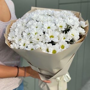 Букет «Белые ночи» из хризантем