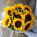 Букет из 9 подсолнухов