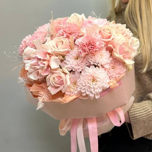 Сборный букет с французской розой