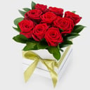 Шляпная коробка с цветами «Коробка с розами»